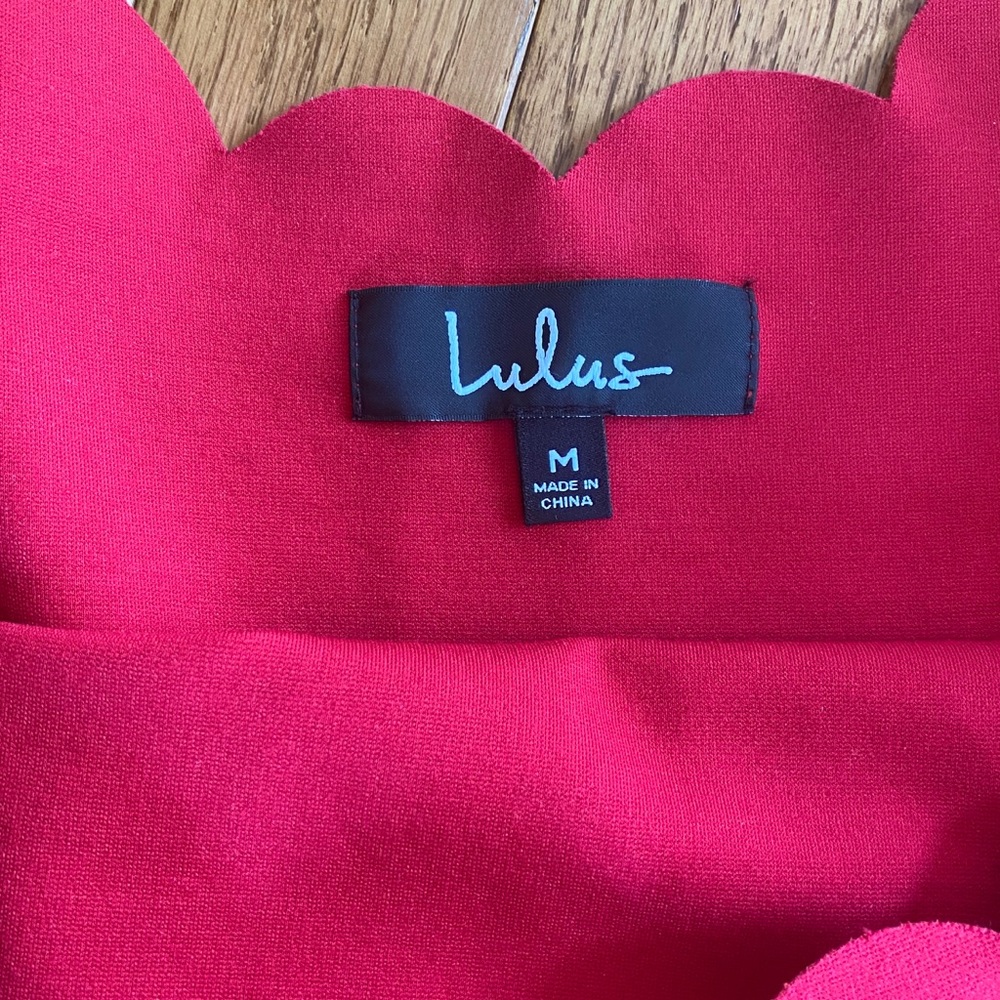 Dress - Picture 3 of 3